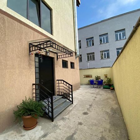 Lovely And Cozy Apartment! Kutaisi Exterior photo