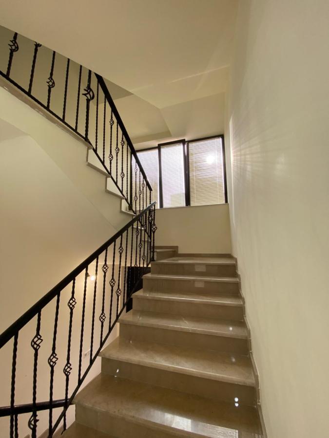 Lovely And Cozy Apartment! Kutaisi Exterior photo